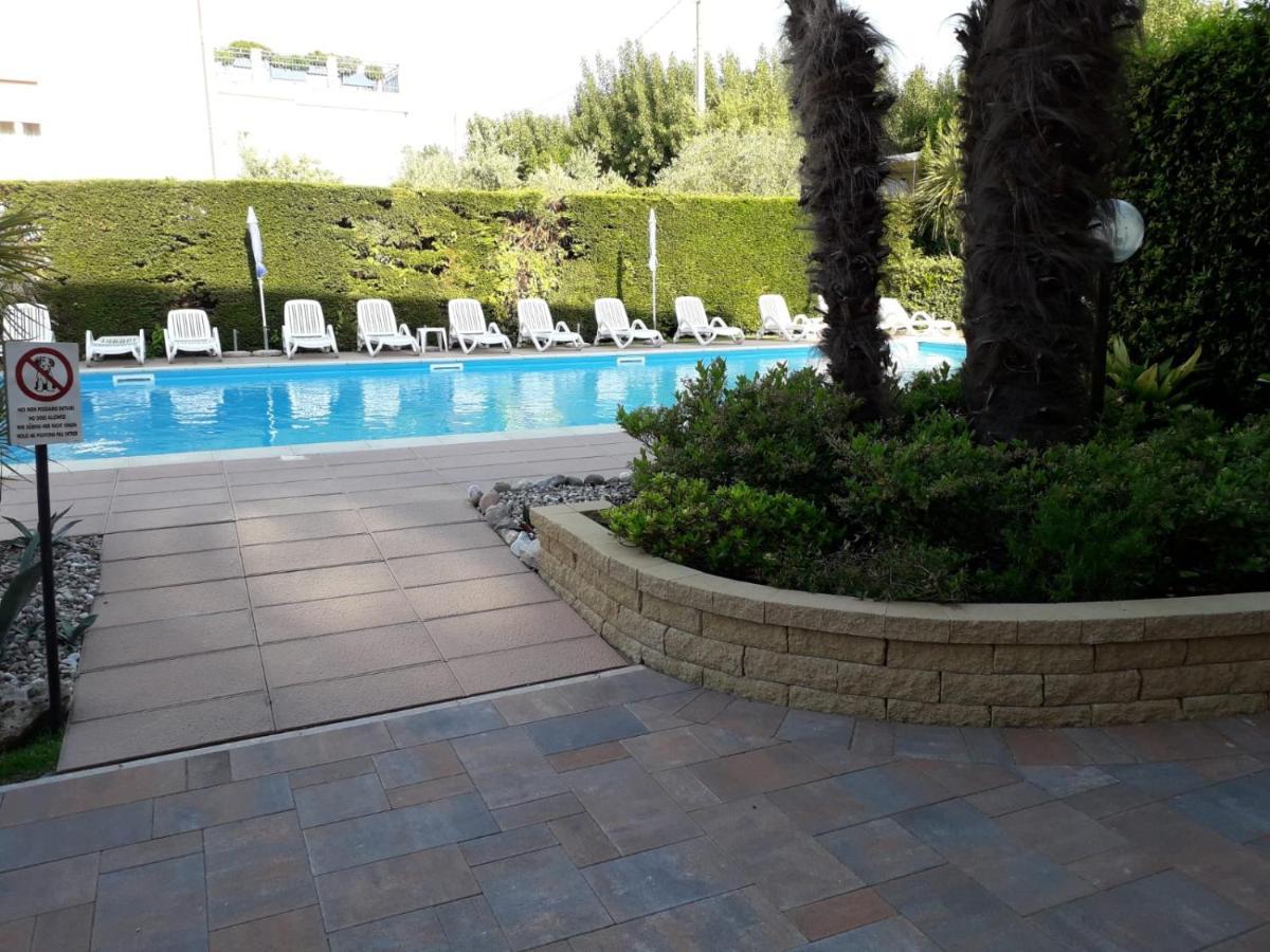 Hotel Fornaci Peschiera del Garda Exteriör bild