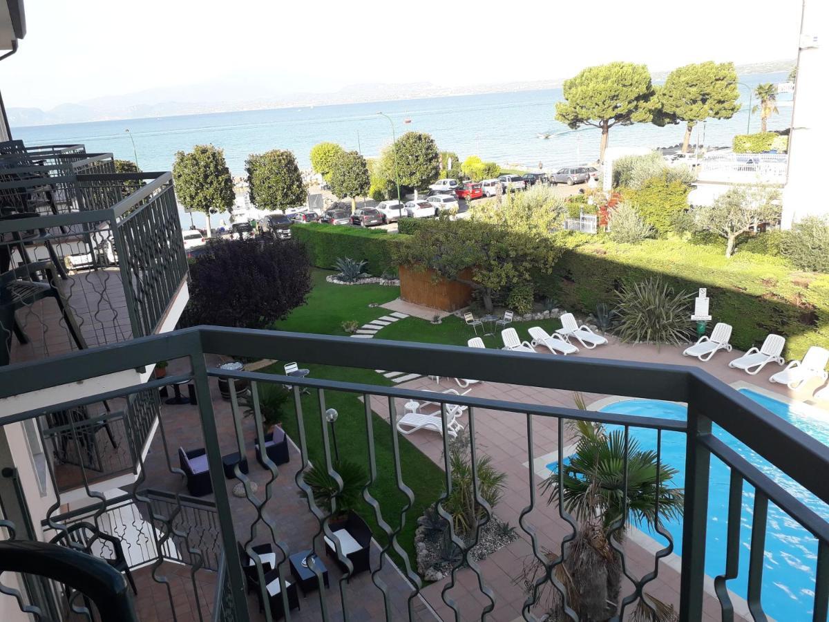 Hotel Fornaci Peschiera del Garda Exteriör bild