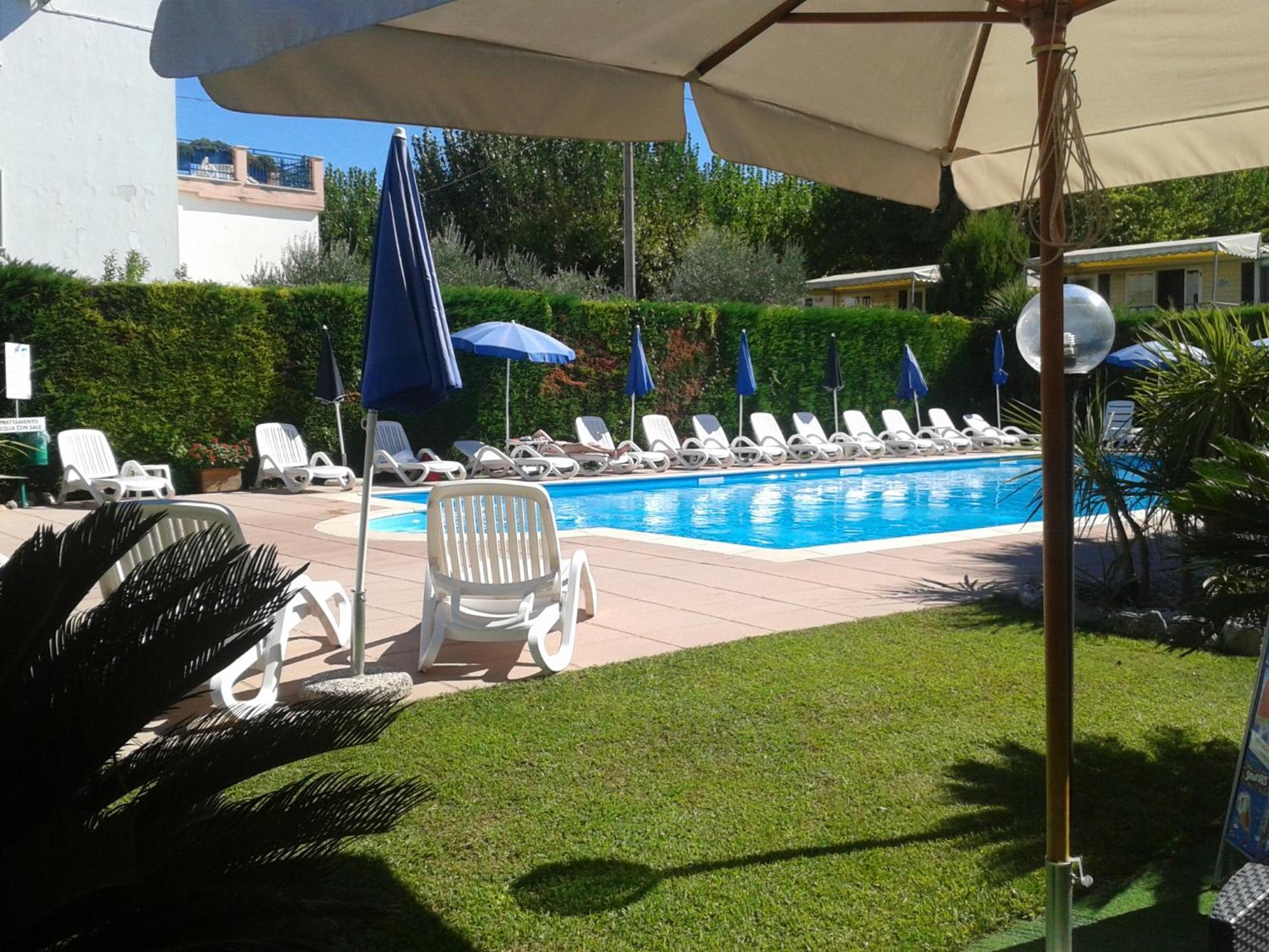 Hotel Fornaci Peschiera del Garda Exteriör bild