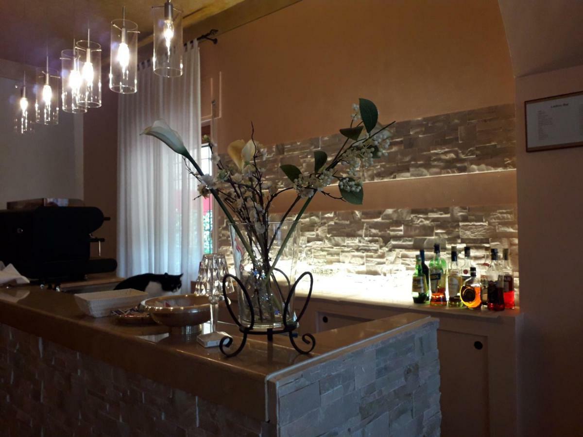 Hotel Fornaci Peschiera del Garda Exteriör bild